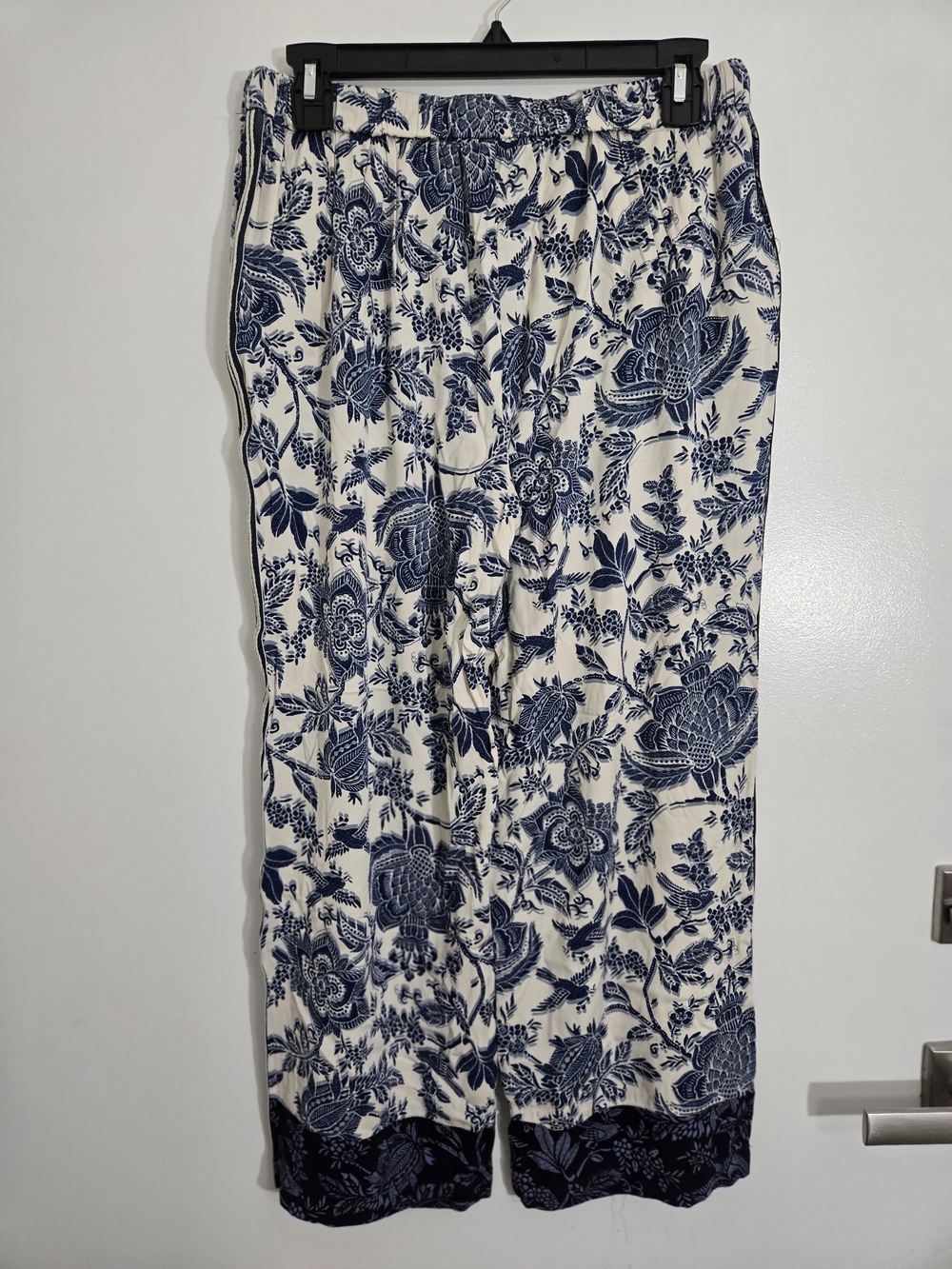 Liverpool Los Angeles Galaxy Floral Print Wide Leg Pants - Picture 7 of 13